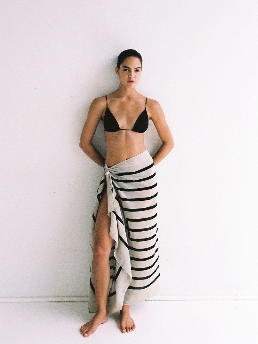 Krys Sarong - Cream & Black